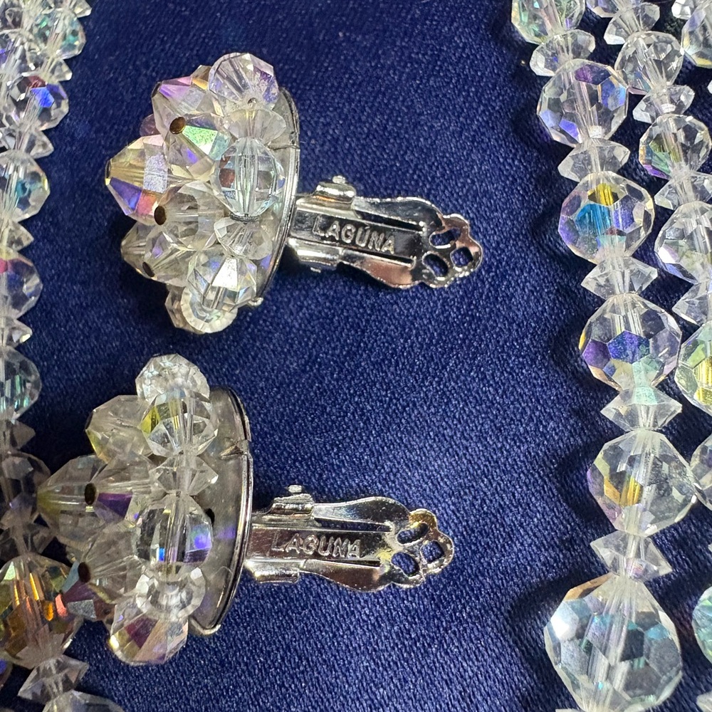 Vintage Laguna B Aurora Borealis Crystal 3 Strand Necklace w/Clip Earrings - Picture 8 of 9